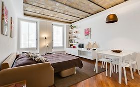 Piazza Navona-Coronari House